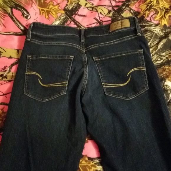 Jeans - Picture 3 of 6